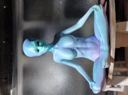 Alien Girl 03
