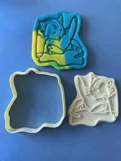 Cleaning cat butt cookie cutter