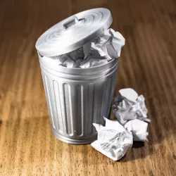 Desktop trash bin