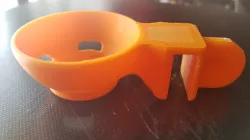 Egg white / yolk separator