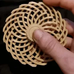 Fractal Spinner