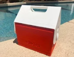 Mini Igloo Playmate Cooler