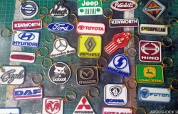 CAR AND TRUCK BRAND KEY CHAINS