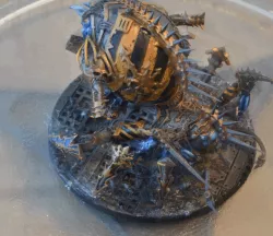 Chaotic mechanical spider