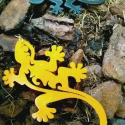 Gecko earrings or keychains / gecko earrings or keychain