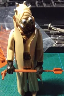 Kenner Star Wars Gaderfii Stick Tusken Raider