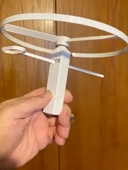 Propeller launcher with pull cord