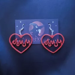 Set of earrings flaming hearts