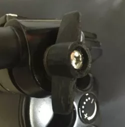 TRIPOD HEAD LOCKING/BRAKE HANDLE (18 splines)