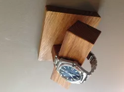 Watch Hanger