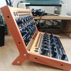 2X Behringer Crave or Edge Synthesizer Stand