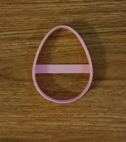 Easter egg cutter