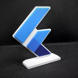Flutter logo statuette
