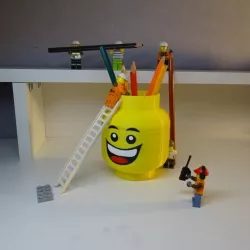 Pencil pot Yellow head