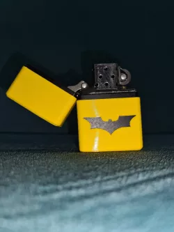 BATMAN ZIPPO CASE