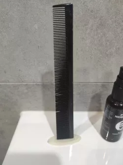 Comb stand