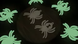 Glow in the Dark Spider Keychain