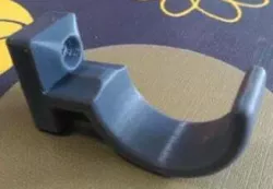 Hanger for handle Aluminum Telescopic Pole / Soporte para barra telescópica de alumino de piscina