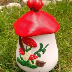 Kitchen shelf (mushroom design)