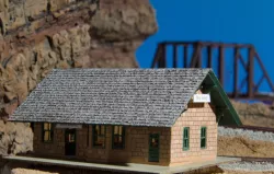 Littleton Train Depot N Scale