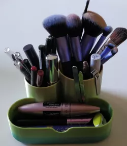 MakeUp holder
