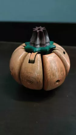 Pumpkin Bot (No Supports, Articulated, Print-in-Place)