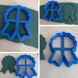Rosette outline cookie cutter
