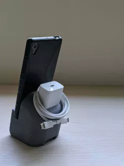 Round Phone Dock