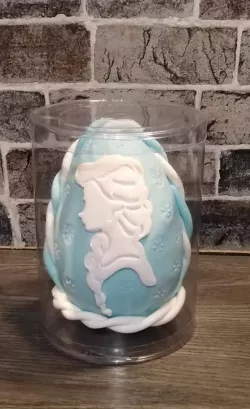 Frozen Elsa, fondant cutter,stamp for cake or chocolate egg decoration