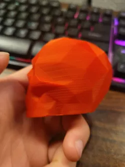 Low poly skull