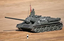tank SU-100
