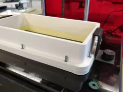 VAT Liquid Cristal LC10 3D resin printer