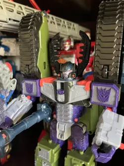 Armada Megatron/Galvatron Horn Head Piece
