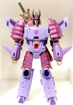 Cyclonus kingdom conversion kit to idw