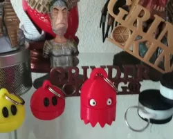 GRINDER GRINDER GRINDER GRINDER MINI GRINDER KEYCHAIN GHOST PAC MAN KEYCHAIN WEED GRINDER KEYCHAIN