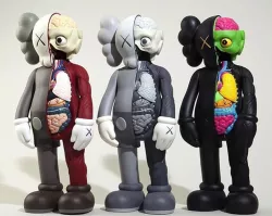 KAWS COMPANION