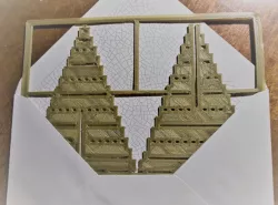 Ornament gift card in the shape of a Christmas tree