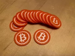 Bitcoin multimaterial