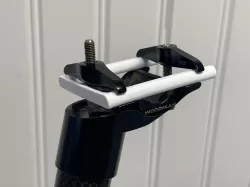 Dummy seat rails for bicycle seatpost storage