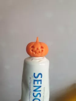 Halloween Pumpkin Toothpaste Topper