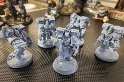 Jumpy space vikings with claws
