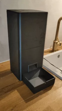Kibble dispenser for cats, dogs (kibble dispenser)