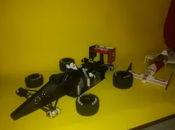 maclaren MP4/4 ful detail1/18