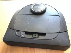 Neato dust bin latch