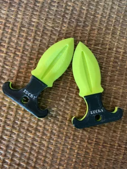Push dagger dummy