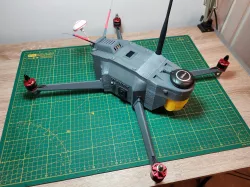 Q-Brick Quadrocopter