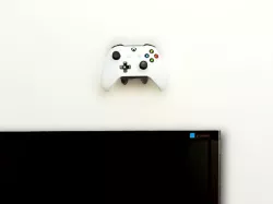 wall mount for gamepad