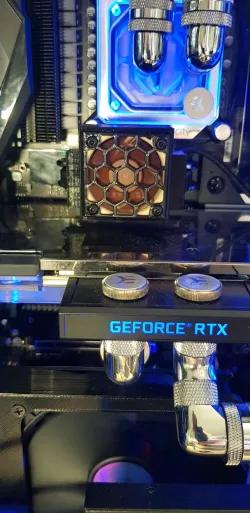 ElecGear M.2 SSD Noctua 40mm fan mount.