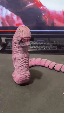 FLEXI ALIEN CHESTBURSTER PRINT-IN-PLACE ARTICULATED