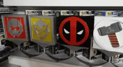 GROOT / AVENGERS MARVEL COLLECTIBLE PLATE #7/20